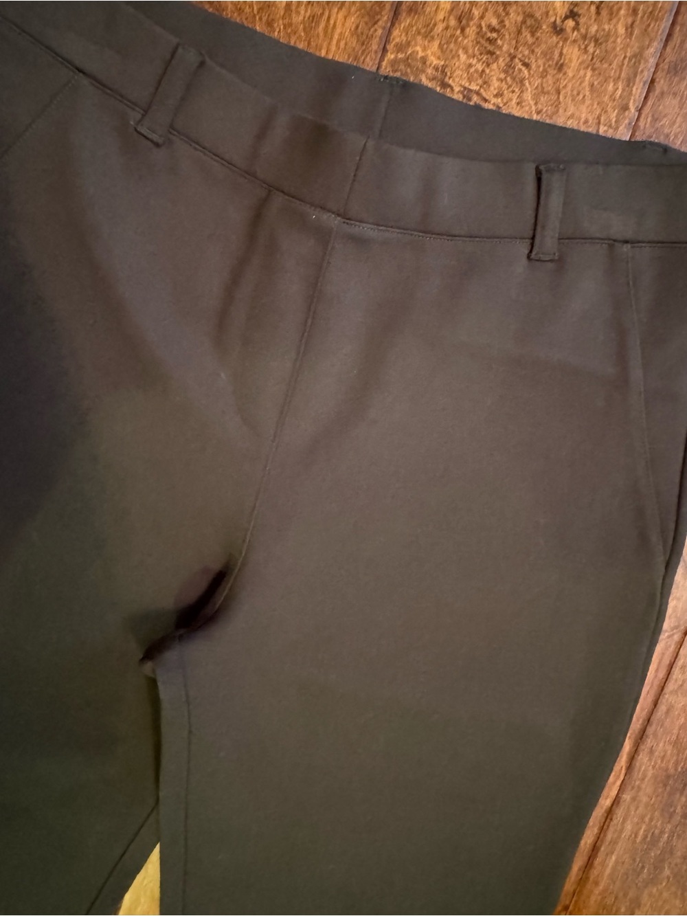 Quince Lot of 2 ultra stretch ponte straight leg pants Medium - Picture 3 of 11